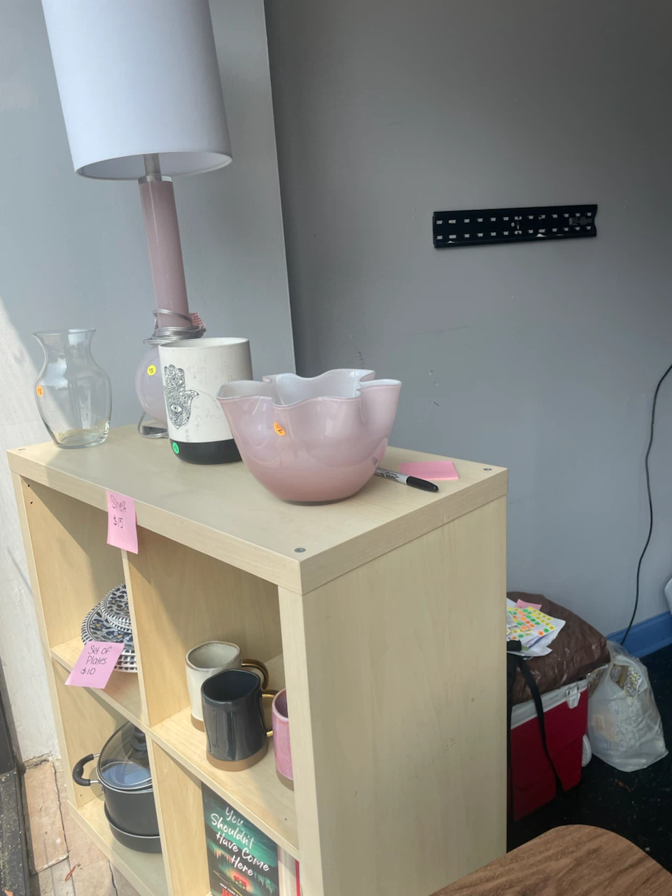 Pop-up resale shop - photo 4
