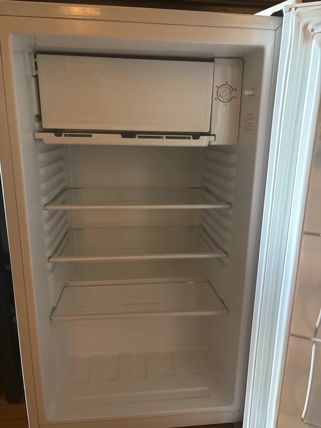 Danby Compact Refrigerator - photo 2
