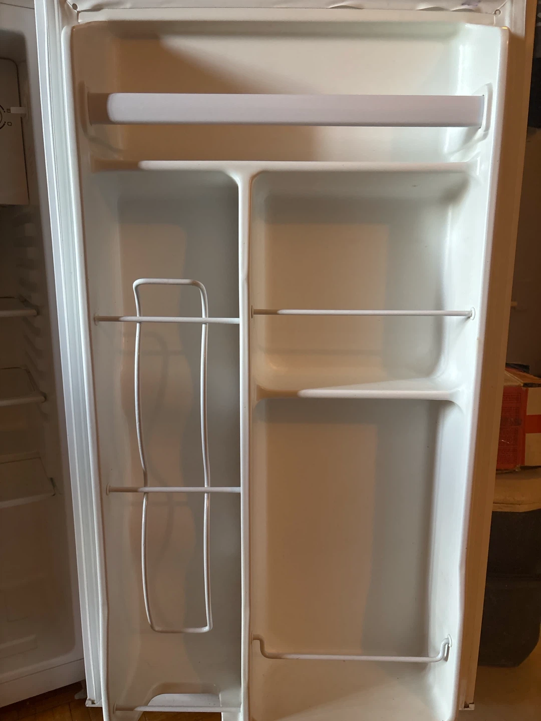 Danby Compact Refrigerator - photo 4