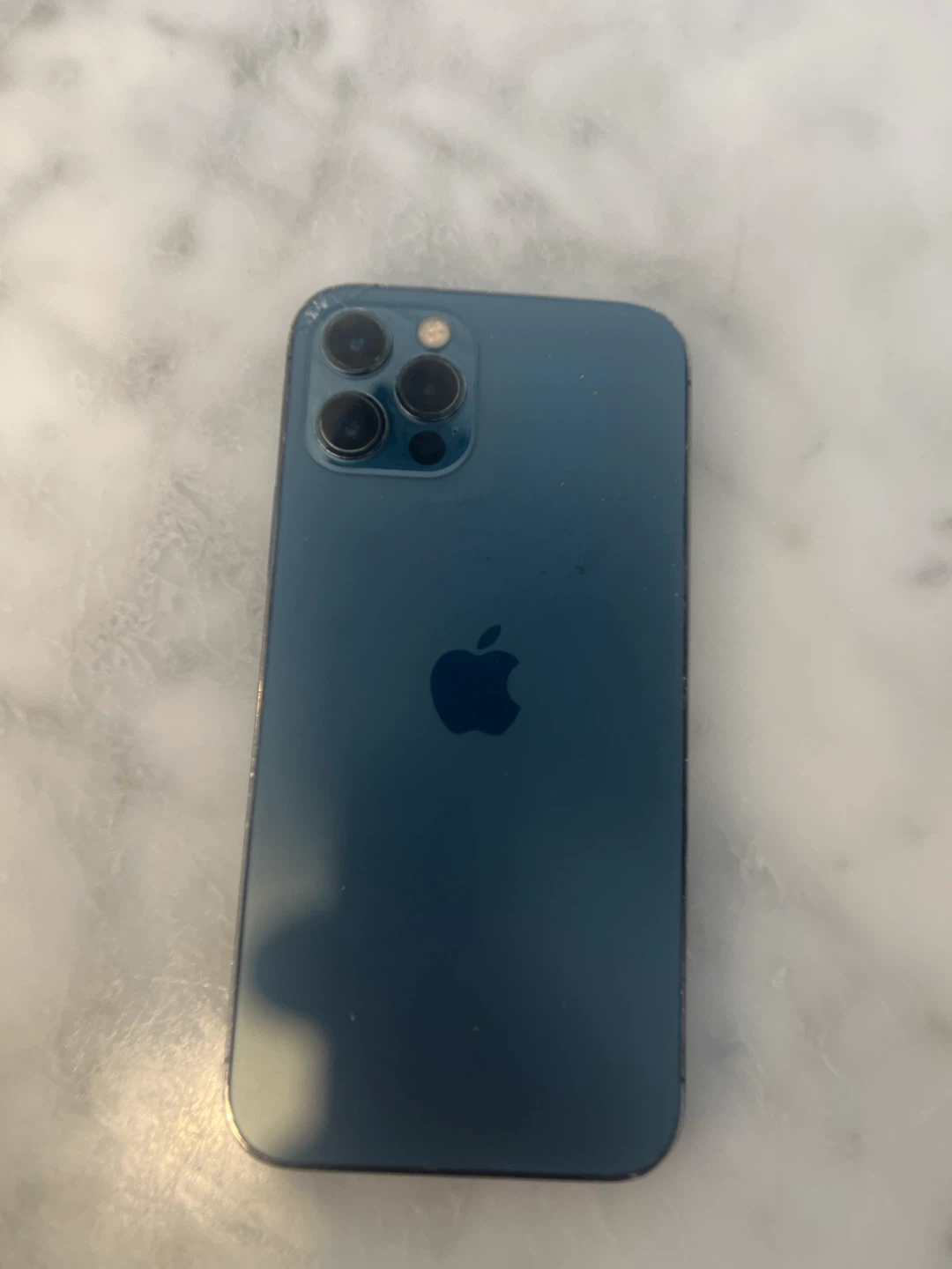 iPhone 12 Pro Max - photo 3
