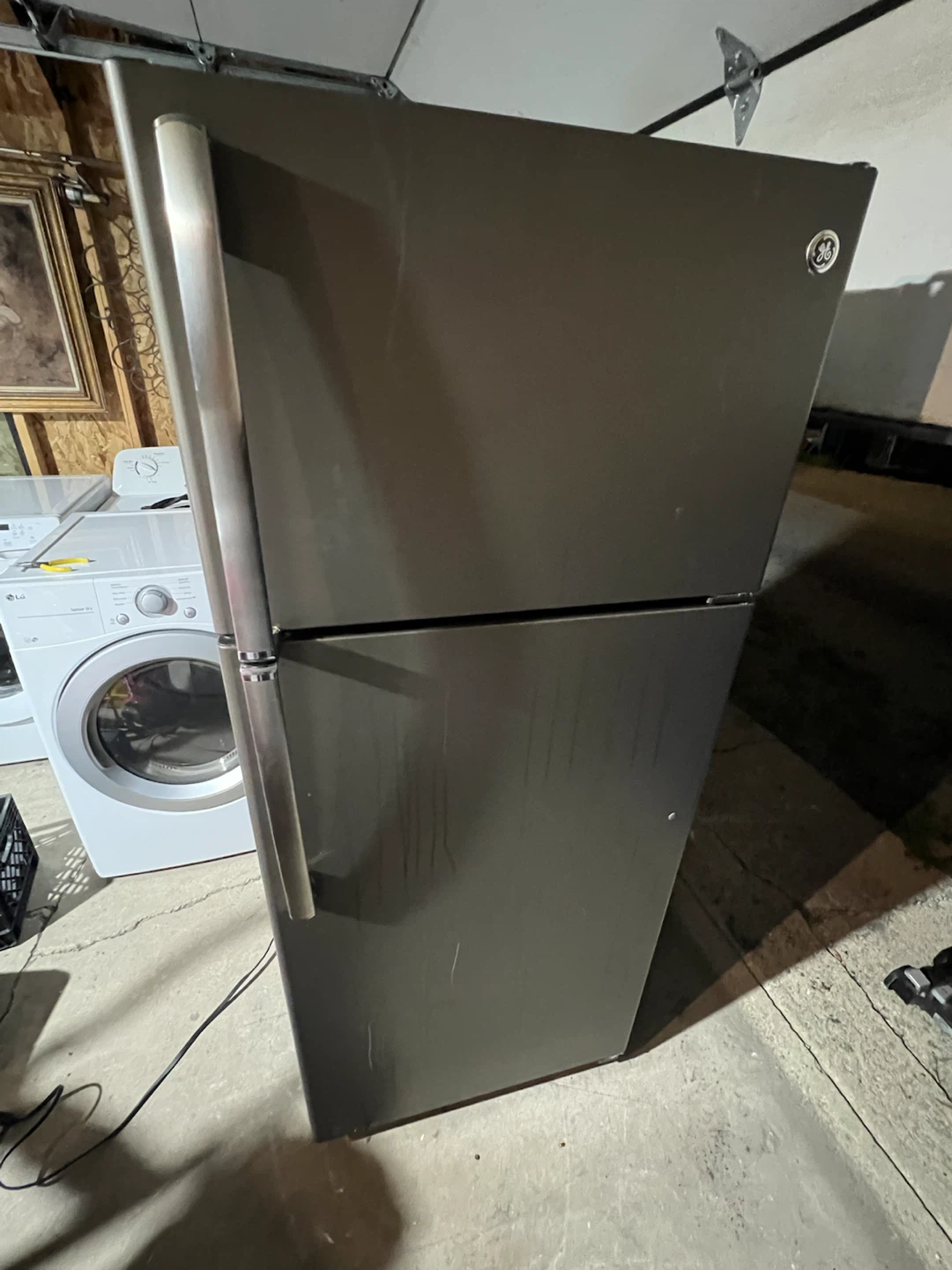 GE Refrigerator