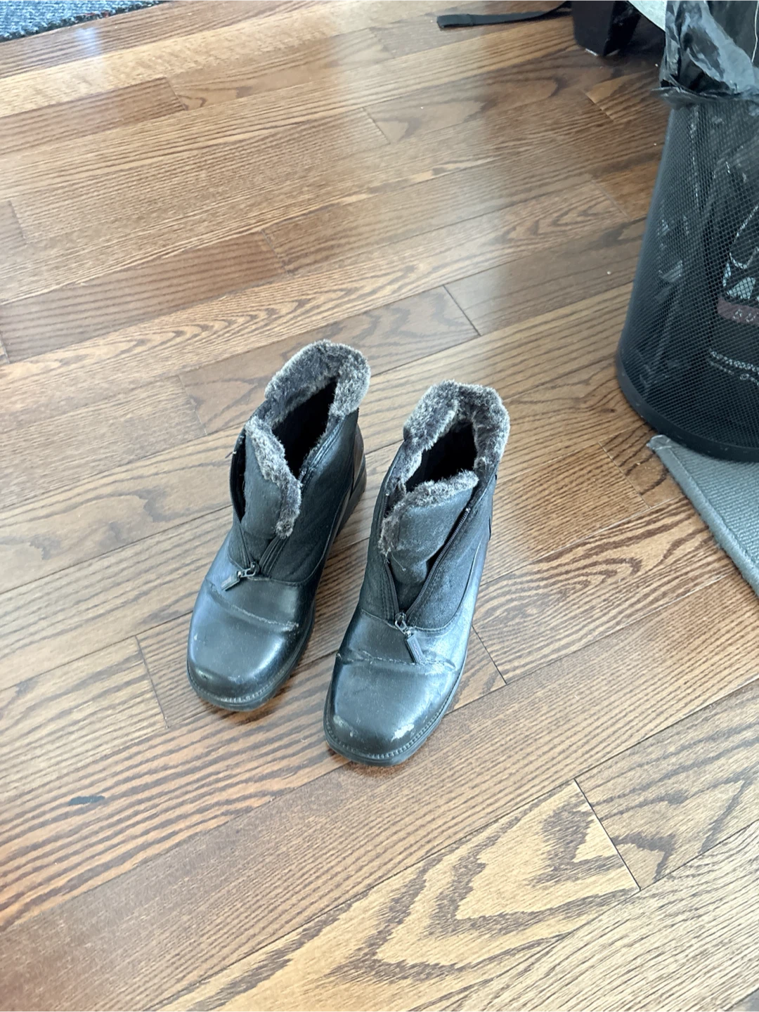 Black Winter Boots