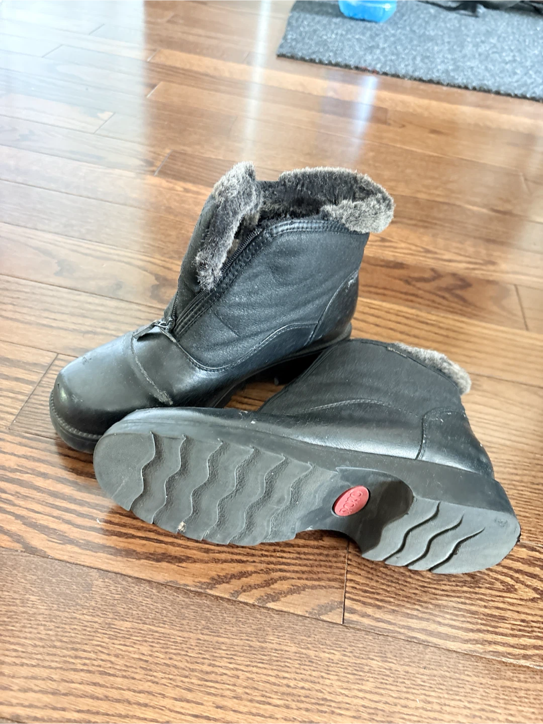 Black Winter Boots - photo 2