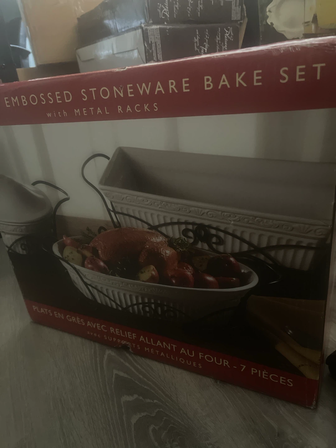 7-Piece Embossed Stoneware Bake Set with Metal Racks