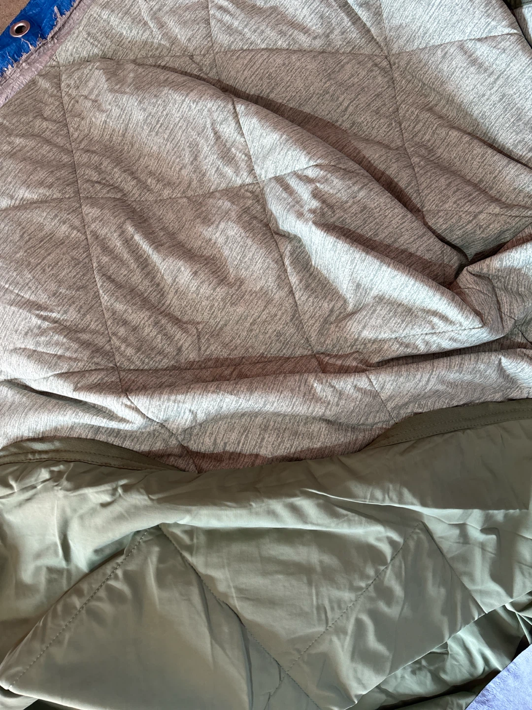 NWOT Below Zero Quilt