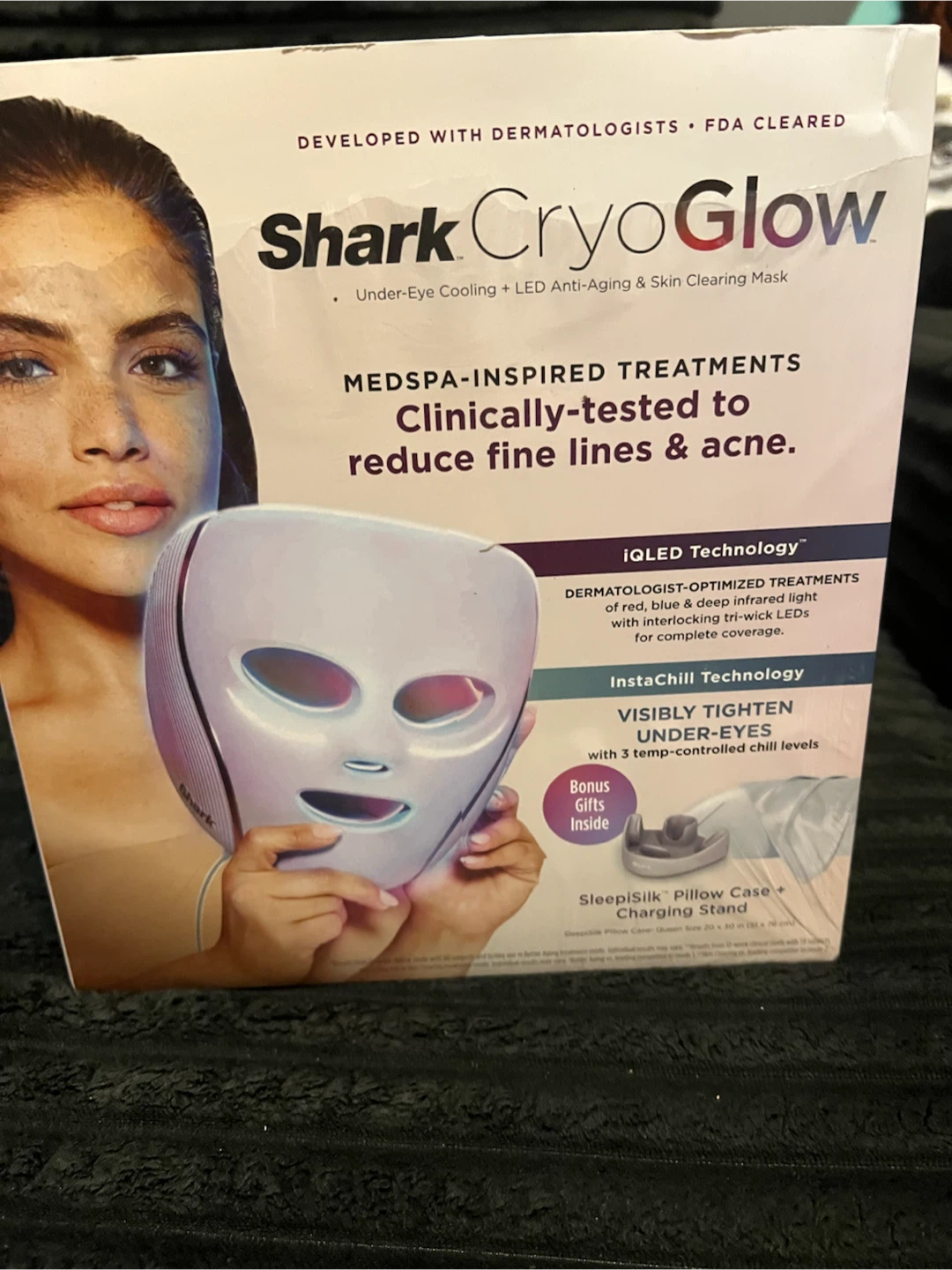Shark CryoGlow Under-Eye Cooling LED Mask