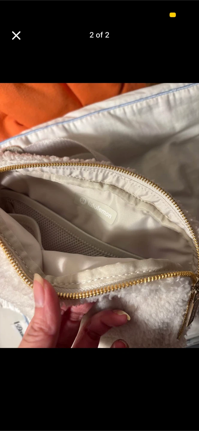Lululemon Fleece Everywhere Belt Bag - photo 2