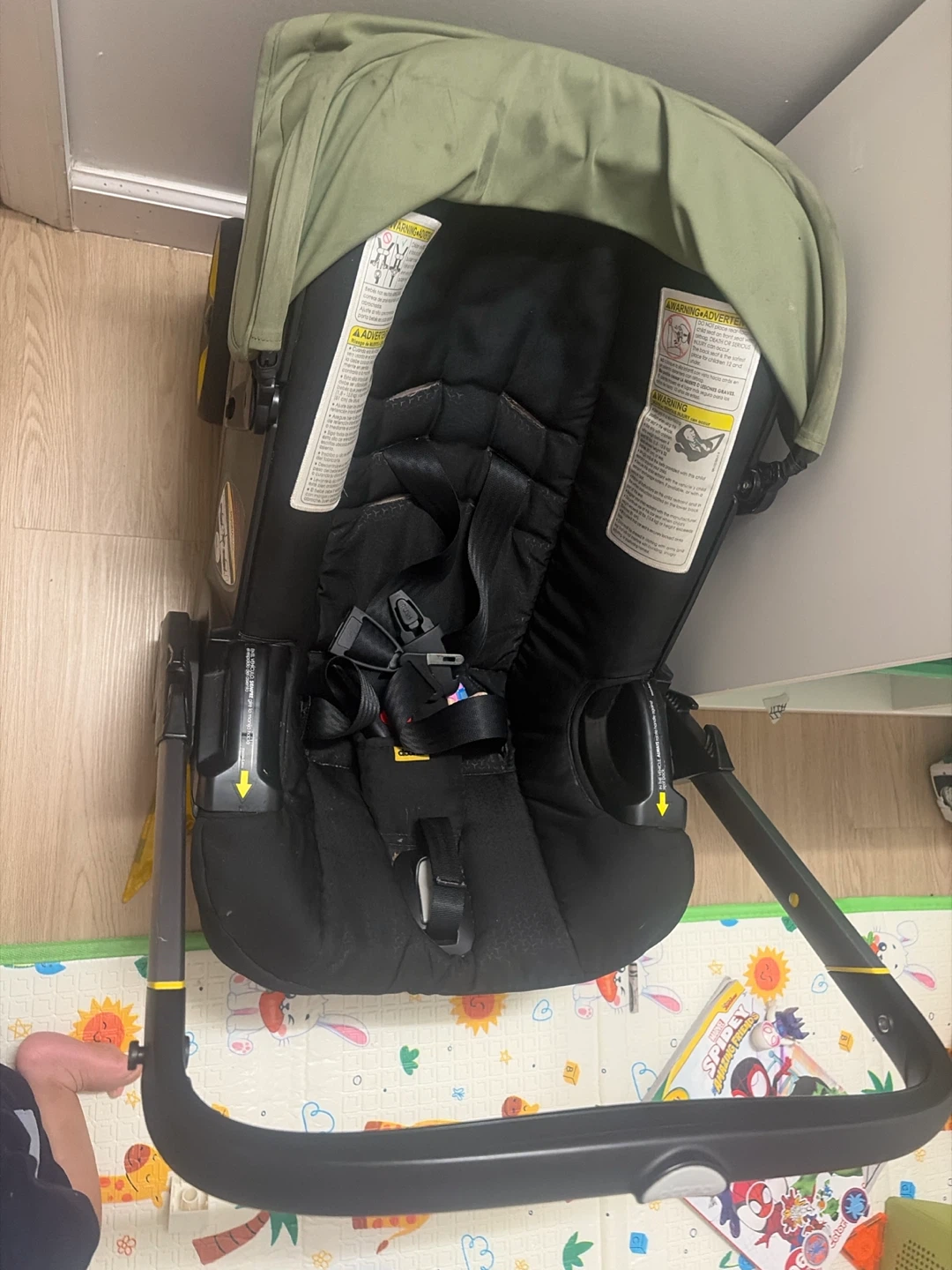 Doona Infant Car Seat & Stroller