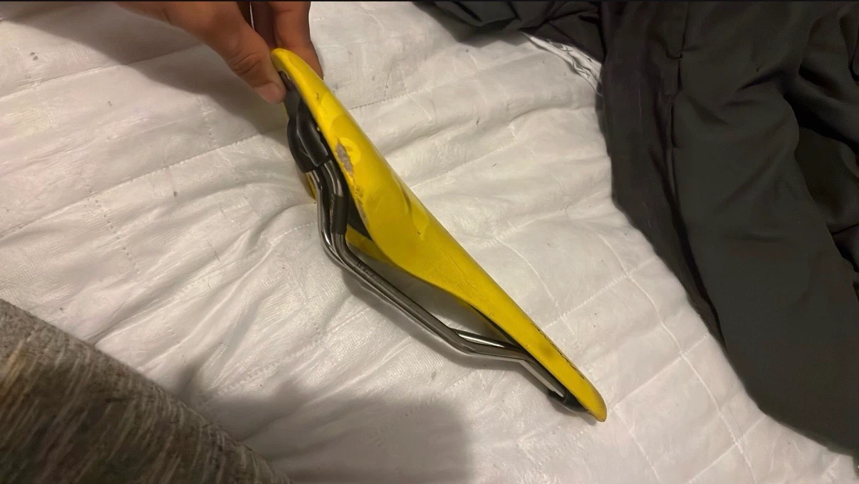 Fizik Yellow "TEST" Bike Saddle - photo 2