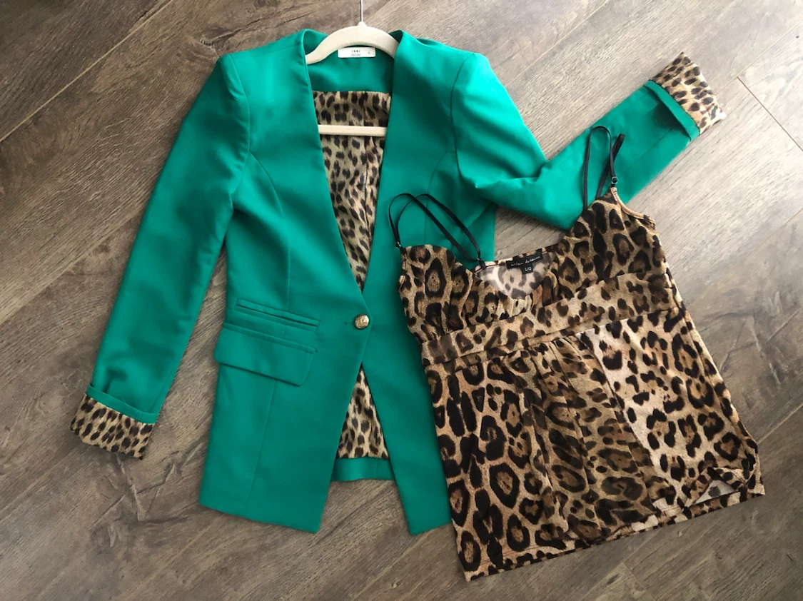 Emerald Green Blazer with Leopard Print Lining