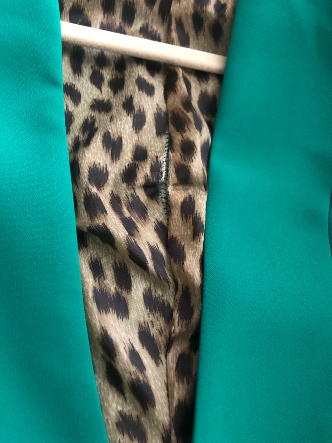 Emerald Green Blazer with Leopard Print Lining - photo 4