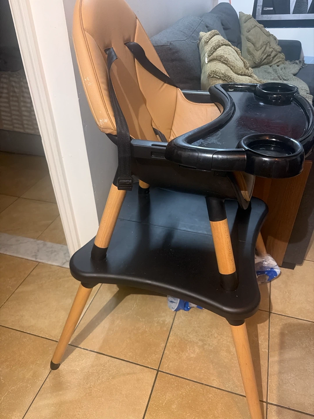 Baby High Chair with Tray - photo 2
