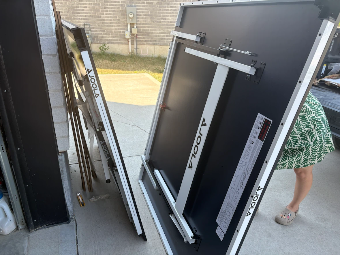 Damaged JOOLA Indoor/Outdoor Ping Pong Table - photo 2