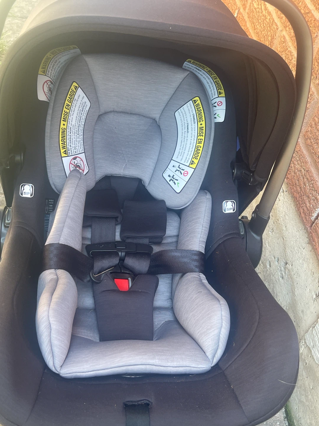 Nuna Pipa Infant Car Seat with Base - photo 4