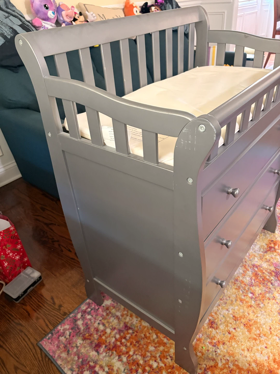 Dresser and Changing Table (Grey) - photo 4