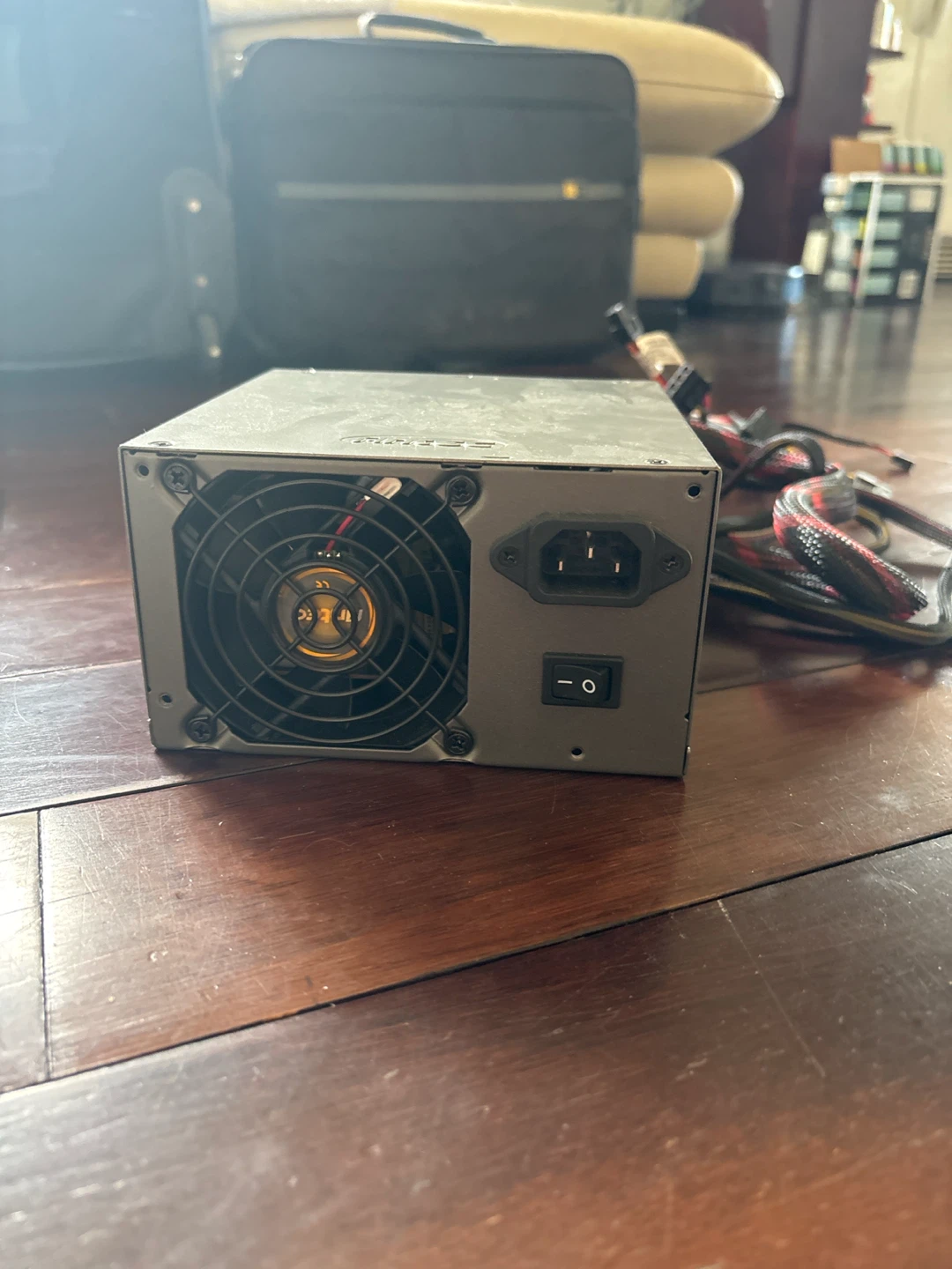 Antec Neo HE 380 Watt Power Supply