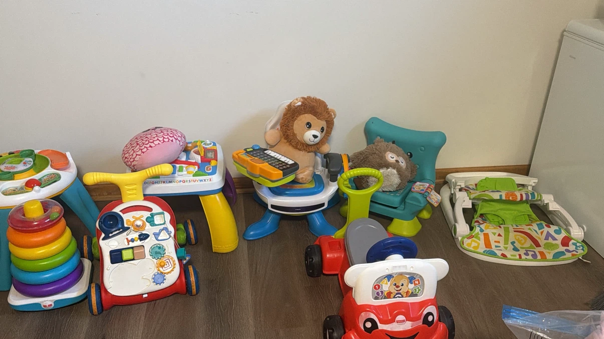 Assorted Baby and Toddler Toys Bundle - photo 4