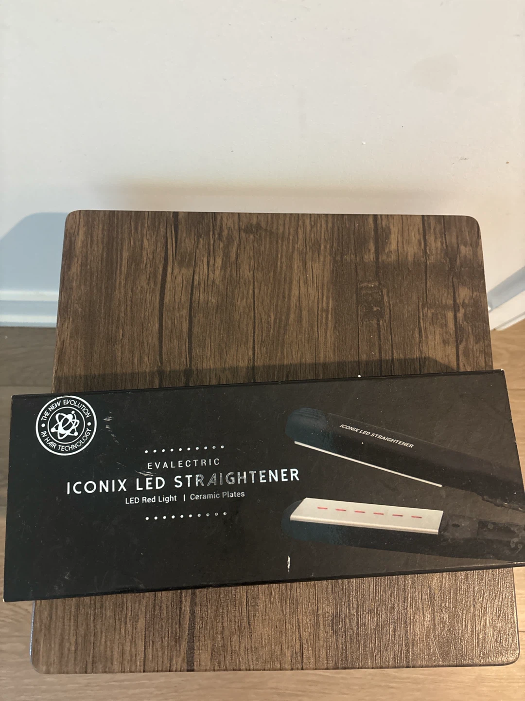 Evalectric Iconix LED Straightener with Ceramic Plates