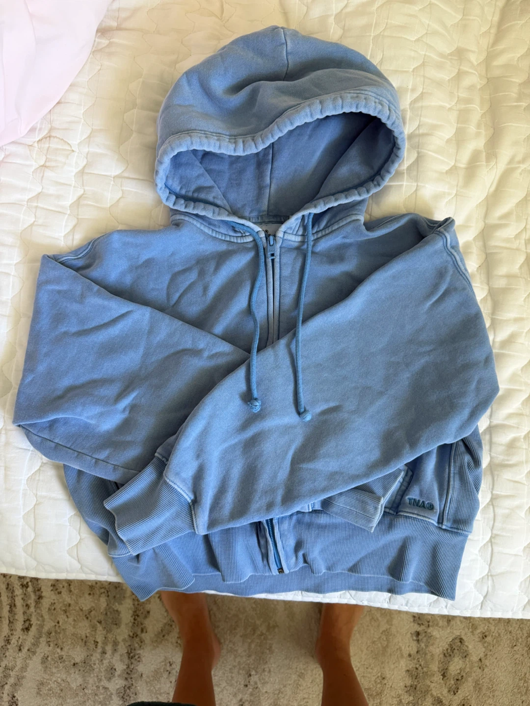 Aritzia zip up