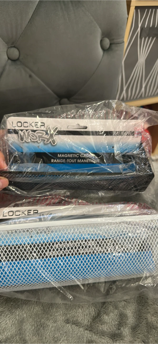 Magnetic Caddy for lockers and holding markers - photo 2