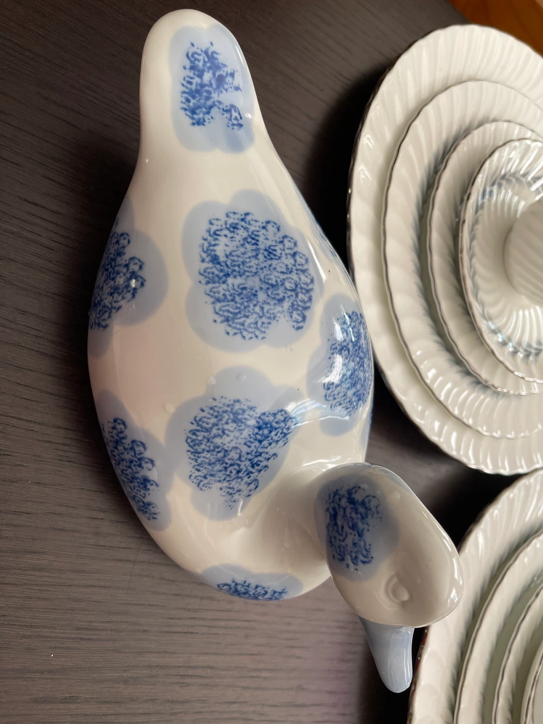 Staffordshire Ceramic Duck Figurine Blue Floral Pattern - photo 2