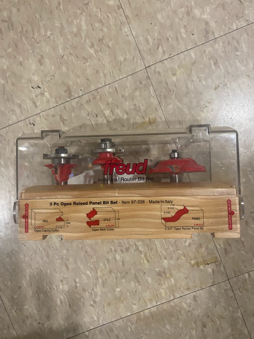 Freud 3 Pc Ogee Raised Panel Router Bit Set - photo 2