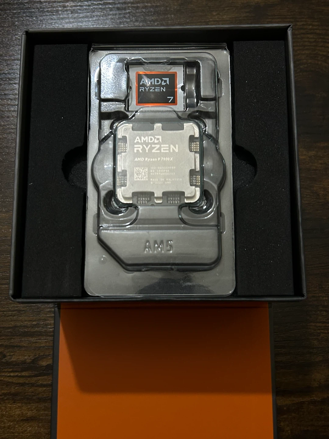 AMD Ryzen 9 7900X Processor - photo 2