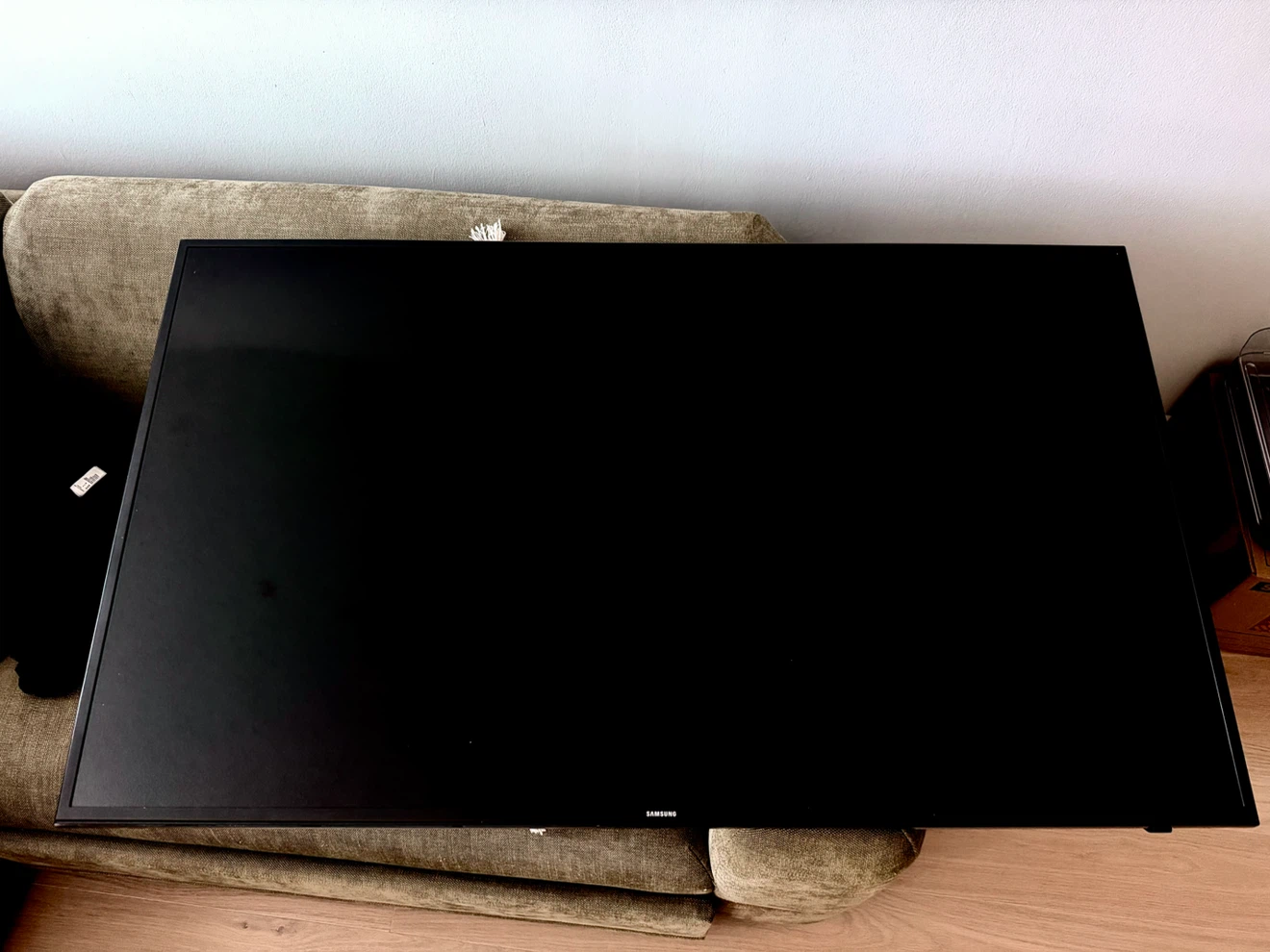 55” Samsung Smart TV with Stand and Remote