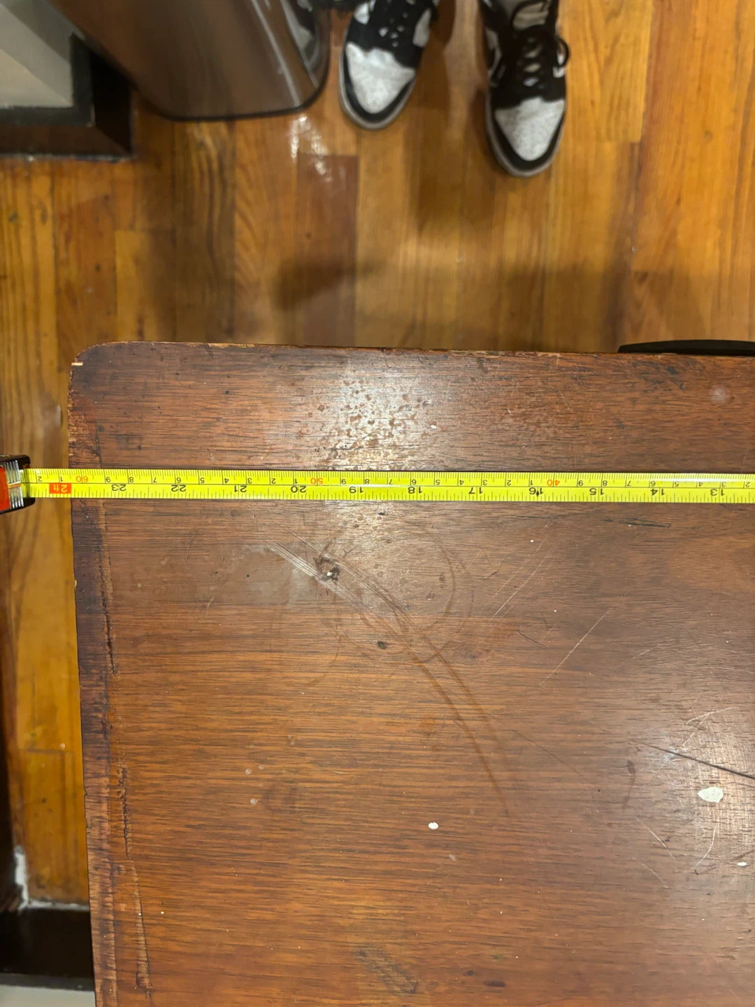 Vintage Wooden Singer Sewing Machine Cabinet Table - photo 2