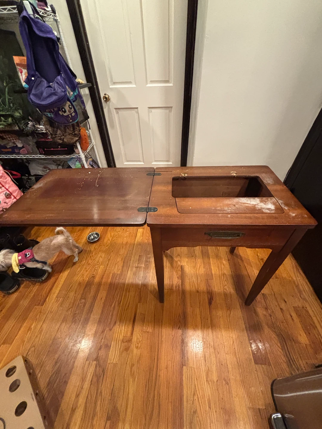 Vintage Wooden Singer Sewing Machine Cabinet Table - photo 3