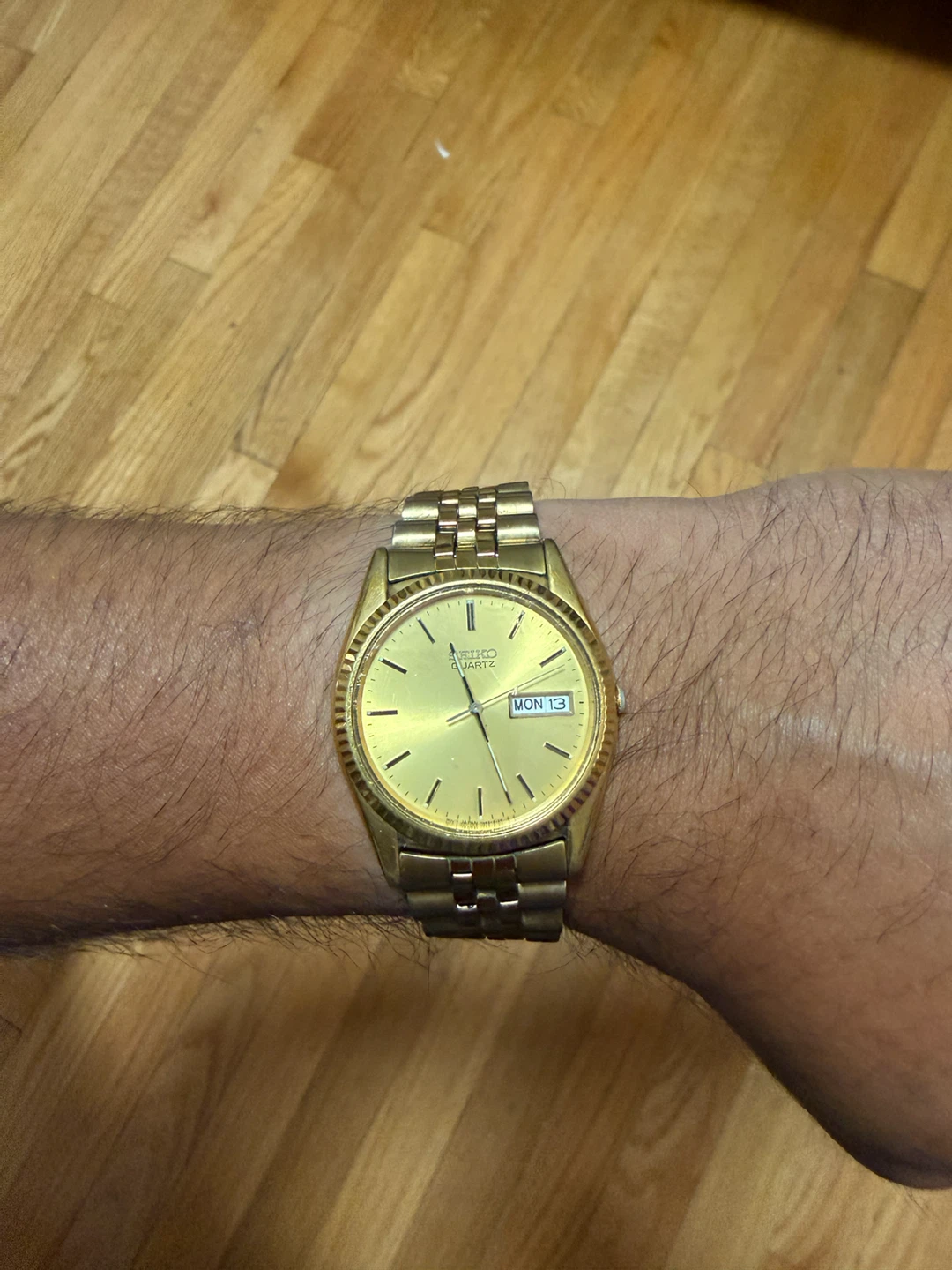 Seiko Gold Tone Quartz Watch - photo 3