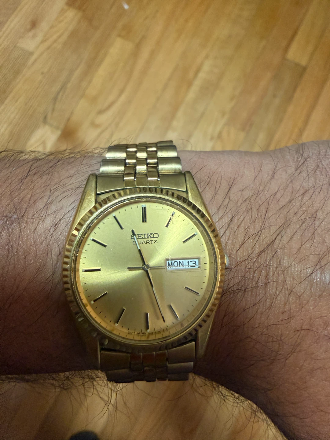Seiko Gold Tone Quartz Watch - photo 4