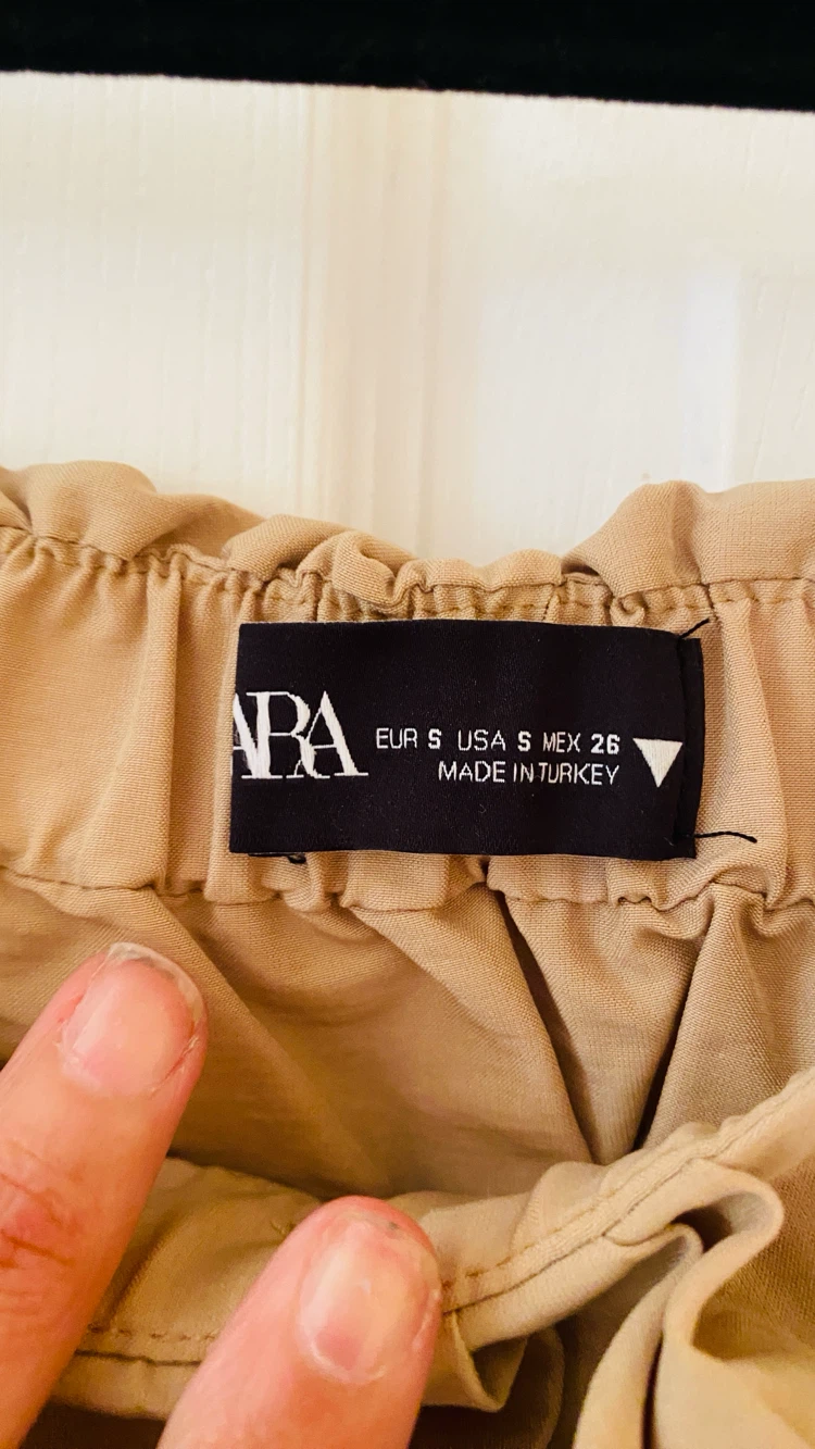 Zara bubble skirt size small - photo 4