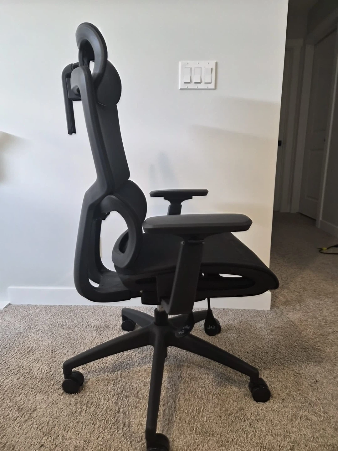 Align High Back Ergonomic Mesh Office Chair - photo 3