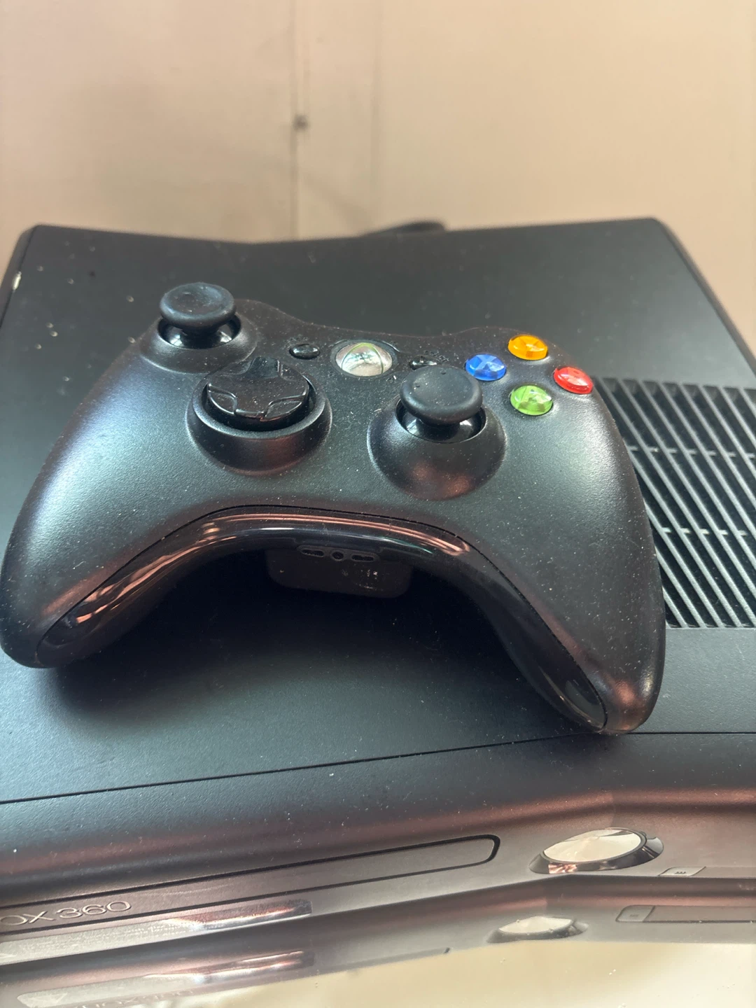 Microsoft Xbox 360 Console with Controller and Power Brick - photo 3