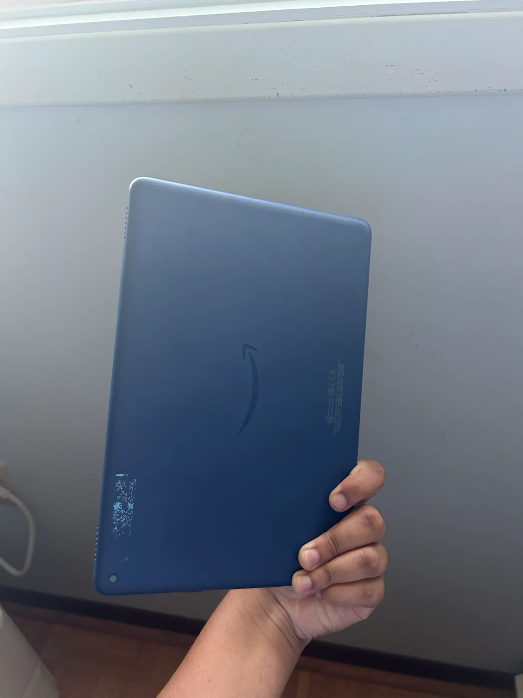 Amazon Fire HD 10 Tablet Blue with Charger