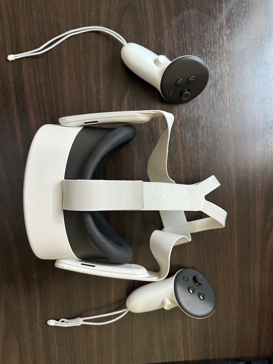 Meta Quest 3 Virtual Reality Headset with Controllers - photo 3