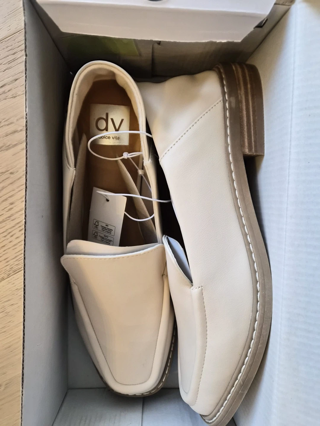 DV Dolce Vita Women's Loafers - Size 9 - Cream