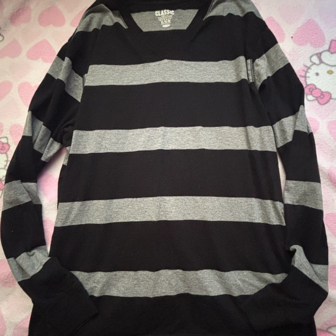 Old Navy - Classic Striped V-Neck Shirt - *Size Men XL* - photo 2