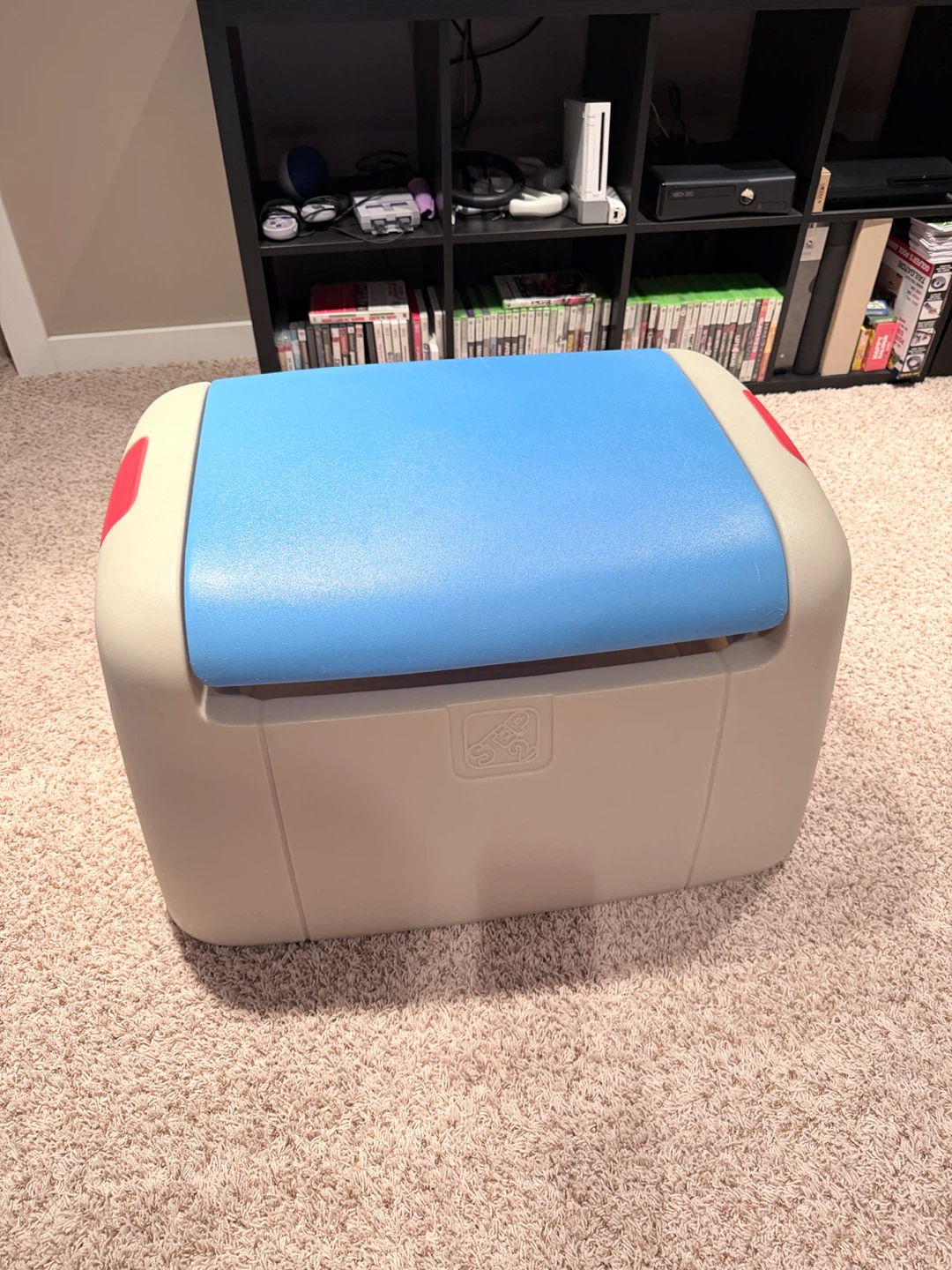 Step2 Toy Storage Box with Blue Lid - photo 3