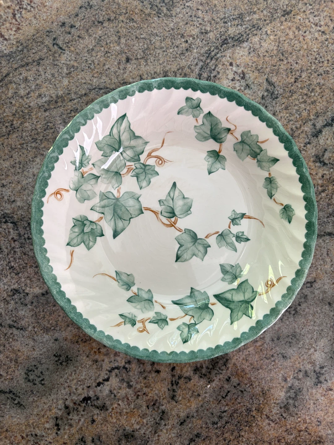 Country Vines Dishes