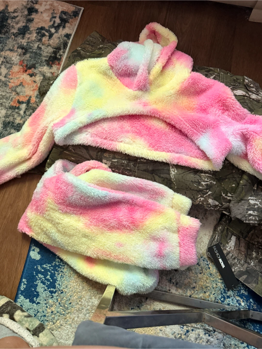 Fashion Nova Fuzzy Tie-Dye Cropped Hoodie