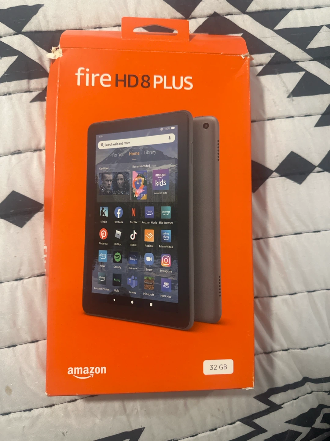 Amazon Fire HD 8 Plus Tablet (32 GB)