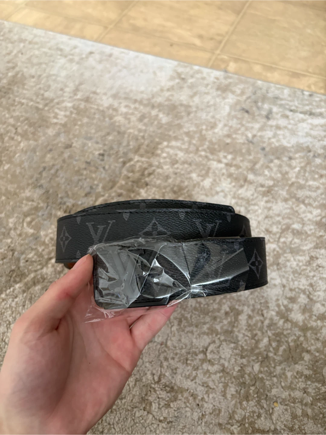 Lv belts - photo 3