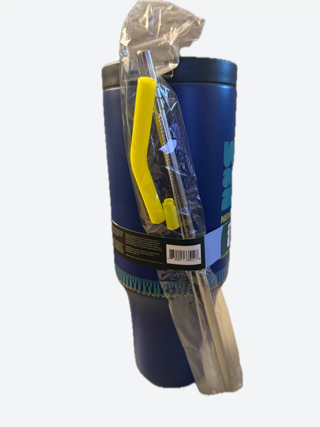 FIFA  NY Insulated Travel Tumbler with Handle & Straw - photo 2
