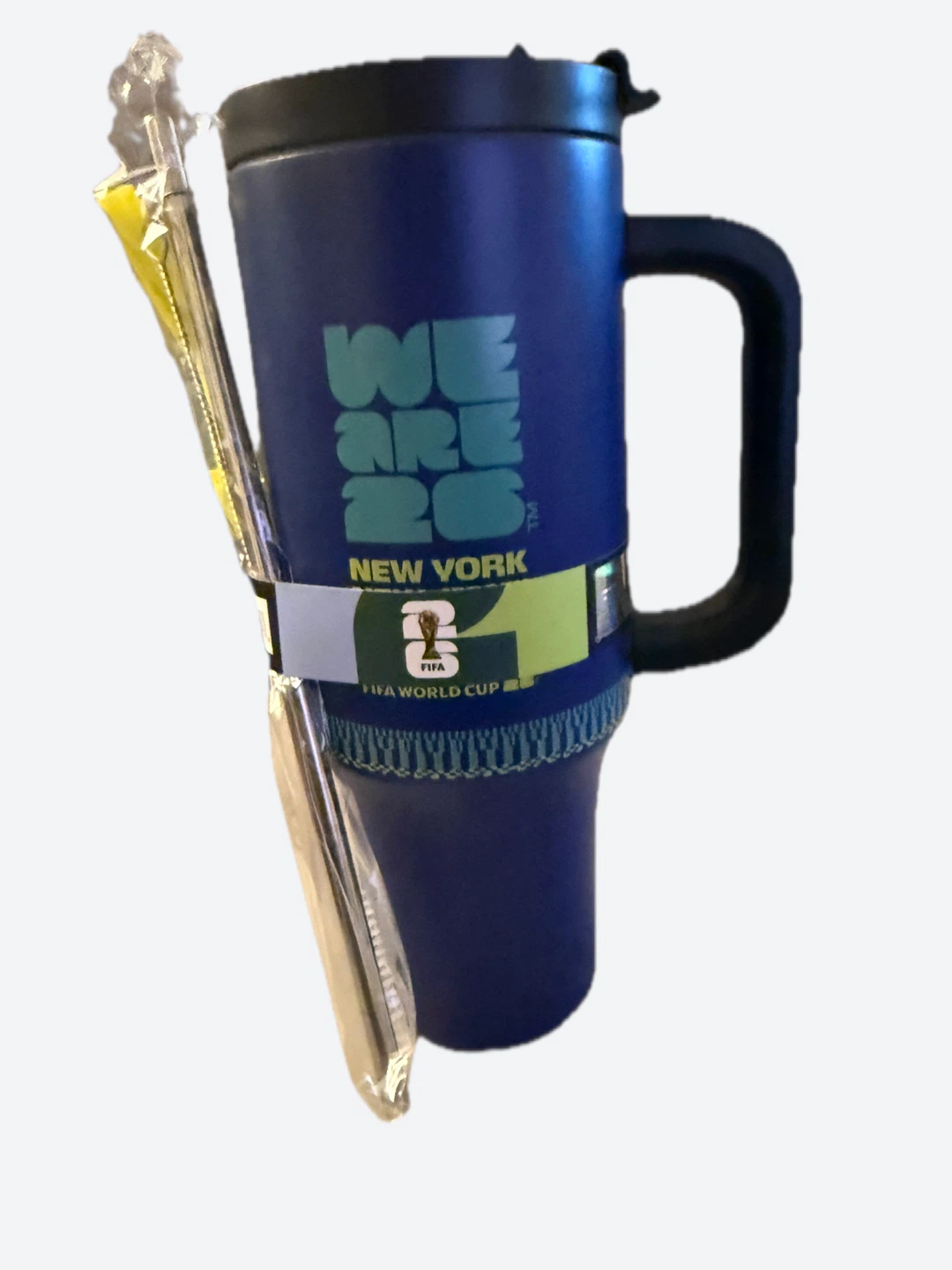 FIFA  NY Insulated Travel Tumbler with Handle & Straw - photo 3