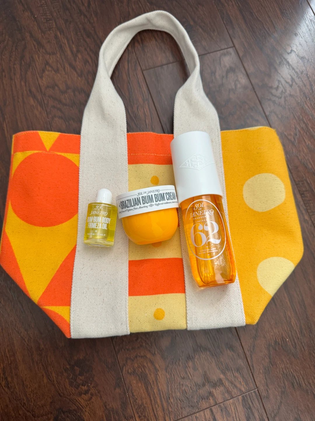 Sol de Janeiro The Sol Tote + Body Essentials Set - photo 3