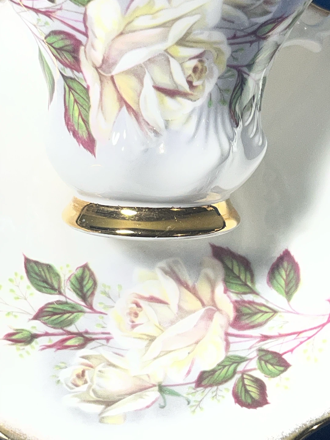 Vintage English Bone China Teacup & Saucer - White Rose - photo 3