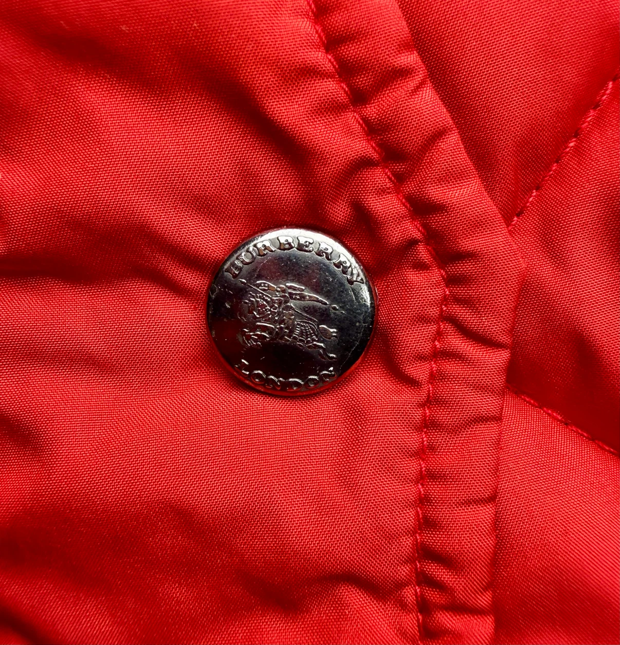 Burberry Kids Red Quilted Jacket Coat Size 8Y (128 cm) - photo 5