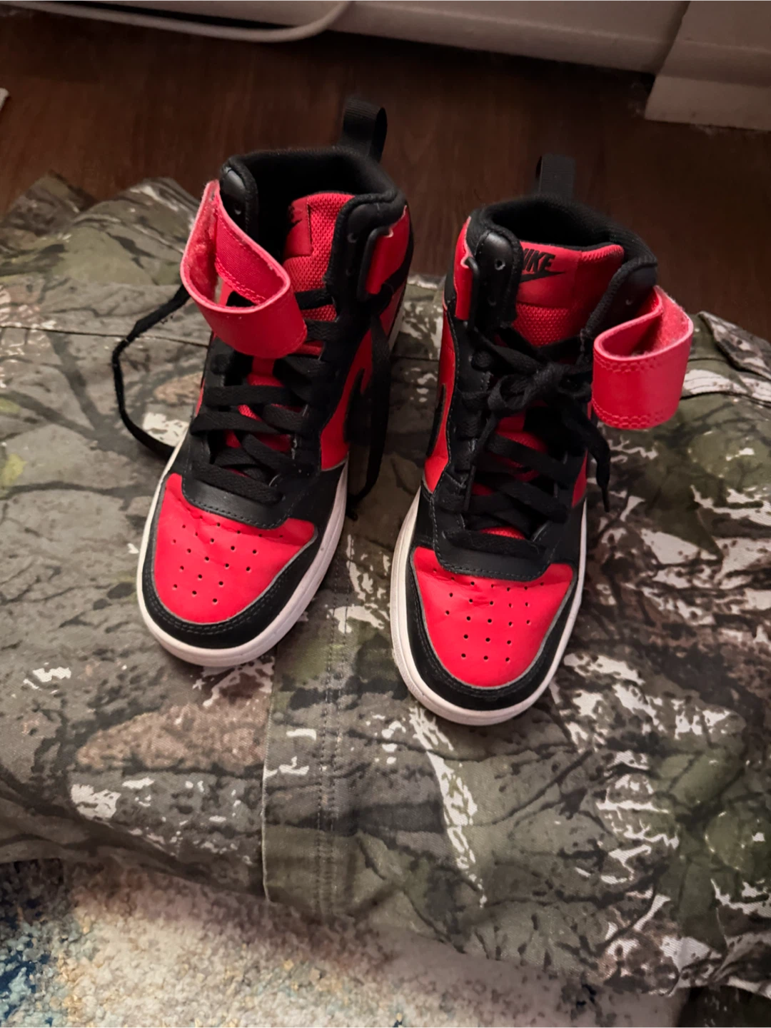 Nike High Top Sneakers - photo 2